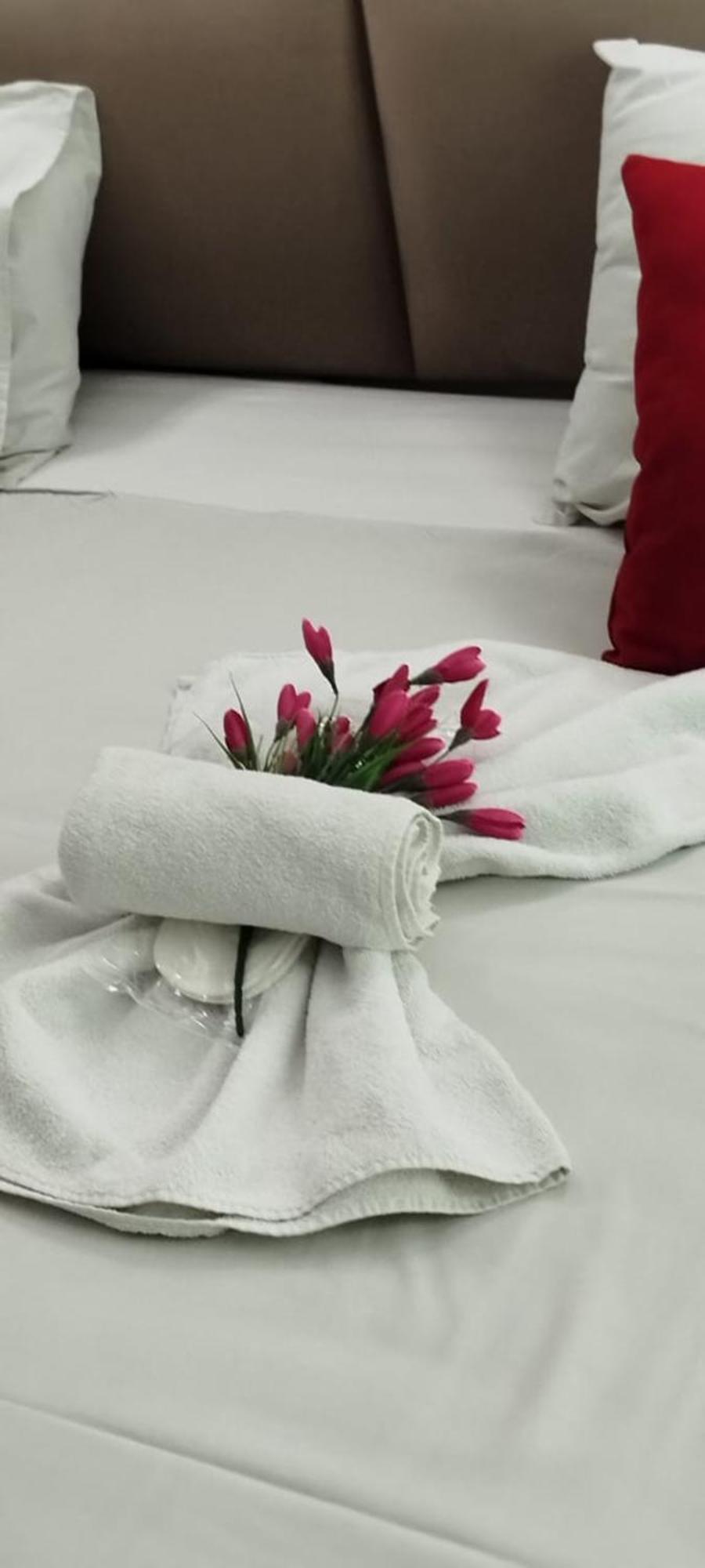 Green Tower Hotel Tbilisi Eksteriør billede